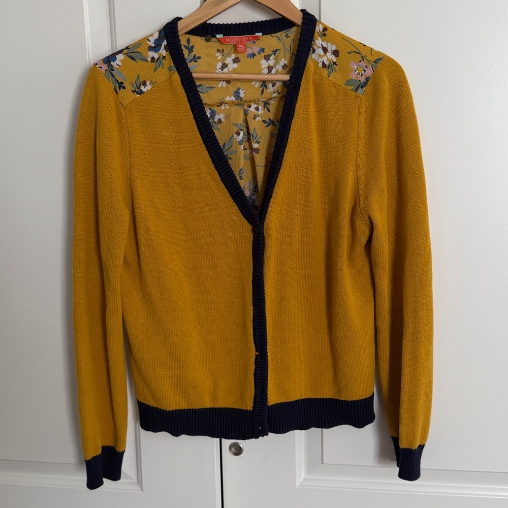 ModCloth Floral Cardigan
